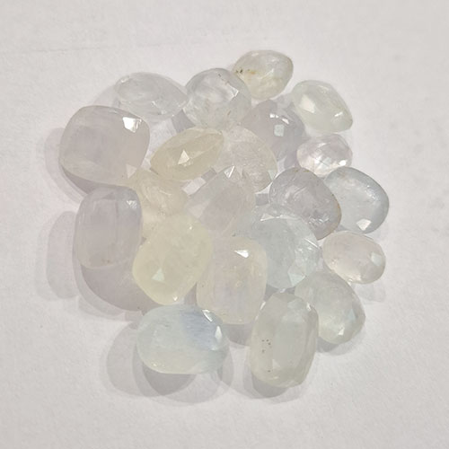 White Sapphire/Safed Pukhraj (Ceylonese) - Standard 2 Quality